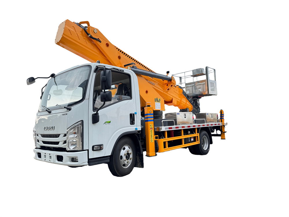 ISUZU EC5 33M AERIAL WORK PLATEFORM TRUCK WHITE AND YELLOW