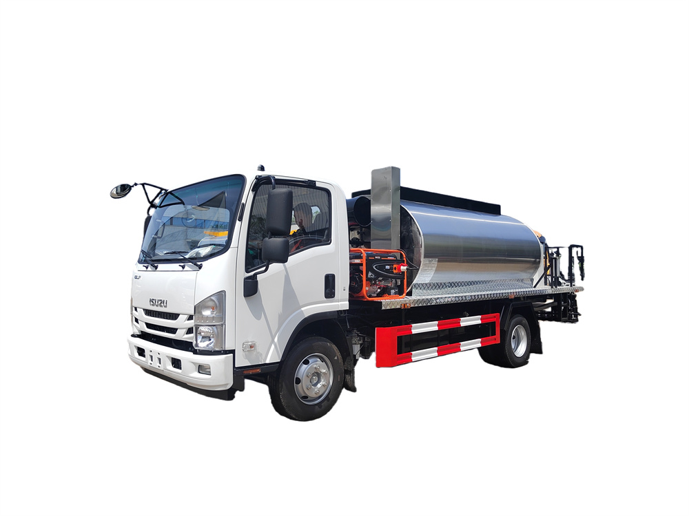 ISUZU 700P NPR SUMPER JUMBO ASPHALT DISTRIBUTOR TRUCK