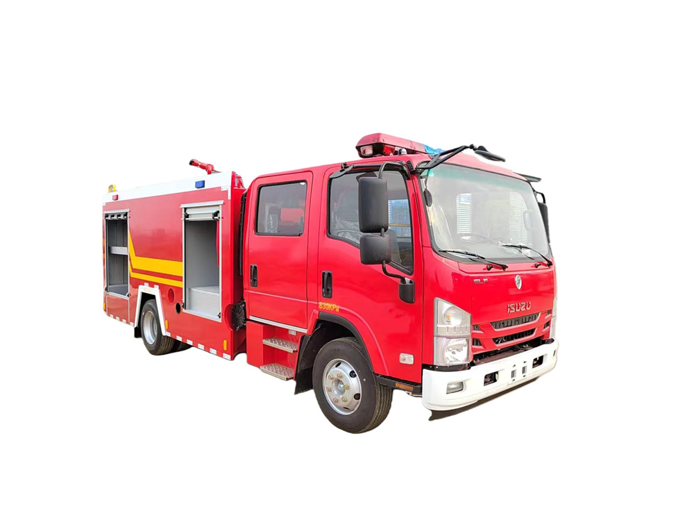 ISUZU 700P NPR FIRE FIGHTING TRUCK