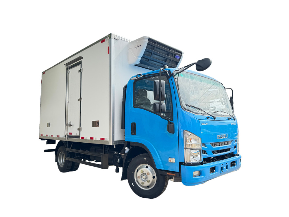 ISUZU KV100 NPR 4.2m 5T Refrigerator Truck Blue Color