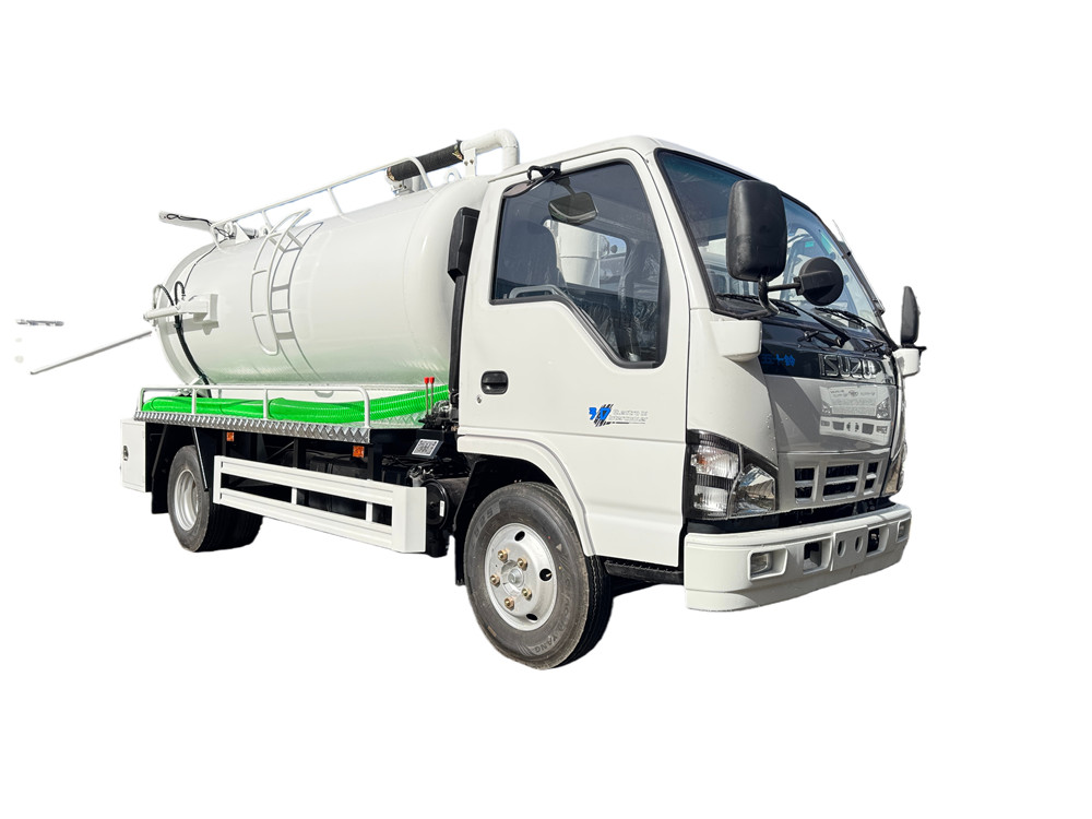 ISUZU 600P NKR Sewage Suction Truck