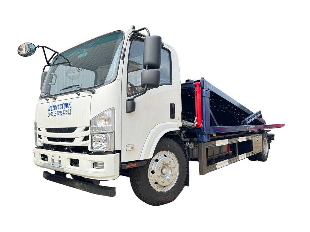 ISUZU 700P NPR Wrecker Truck one tow three cars